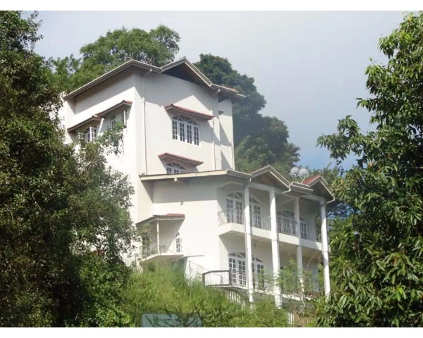 *** Hotel Vista Rooms Valley View 2 Kandy Sri Lanka