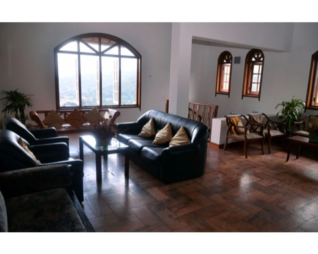 Vista Rooms Valley View 2 康提